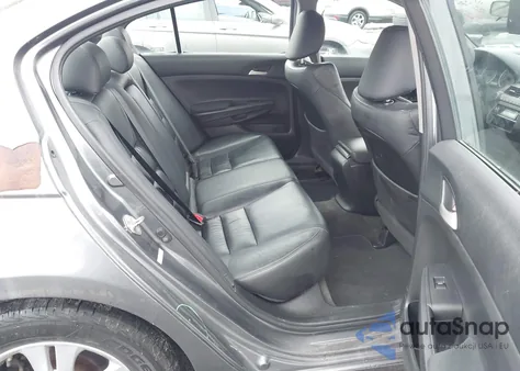 2011 Honda Accord 2.4 Se z USA, uszkodzony, nr VIN 1HGCP2F65BA018704